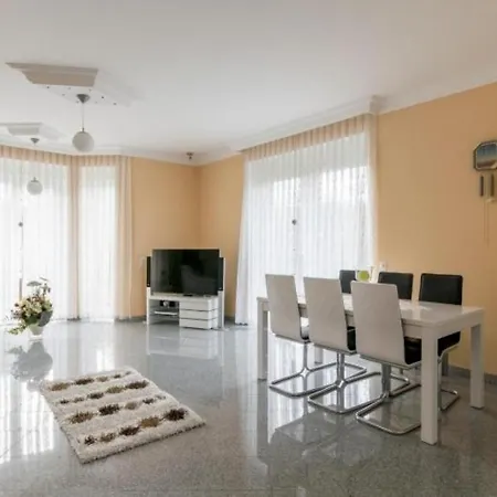 Private House Hébergement de vacances