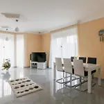 Private House Hébergement de vacances