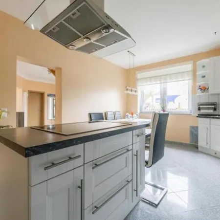 Сasa de vacaciones Private House *