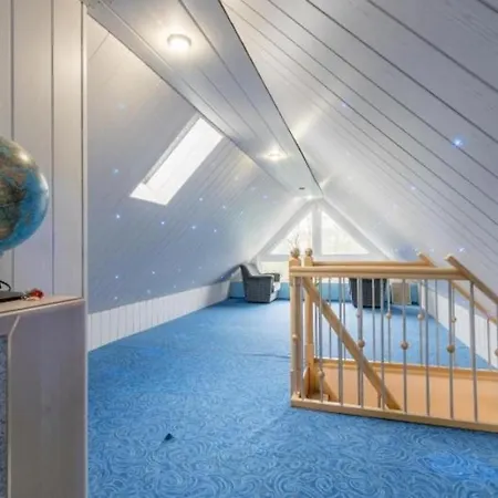 Private House *